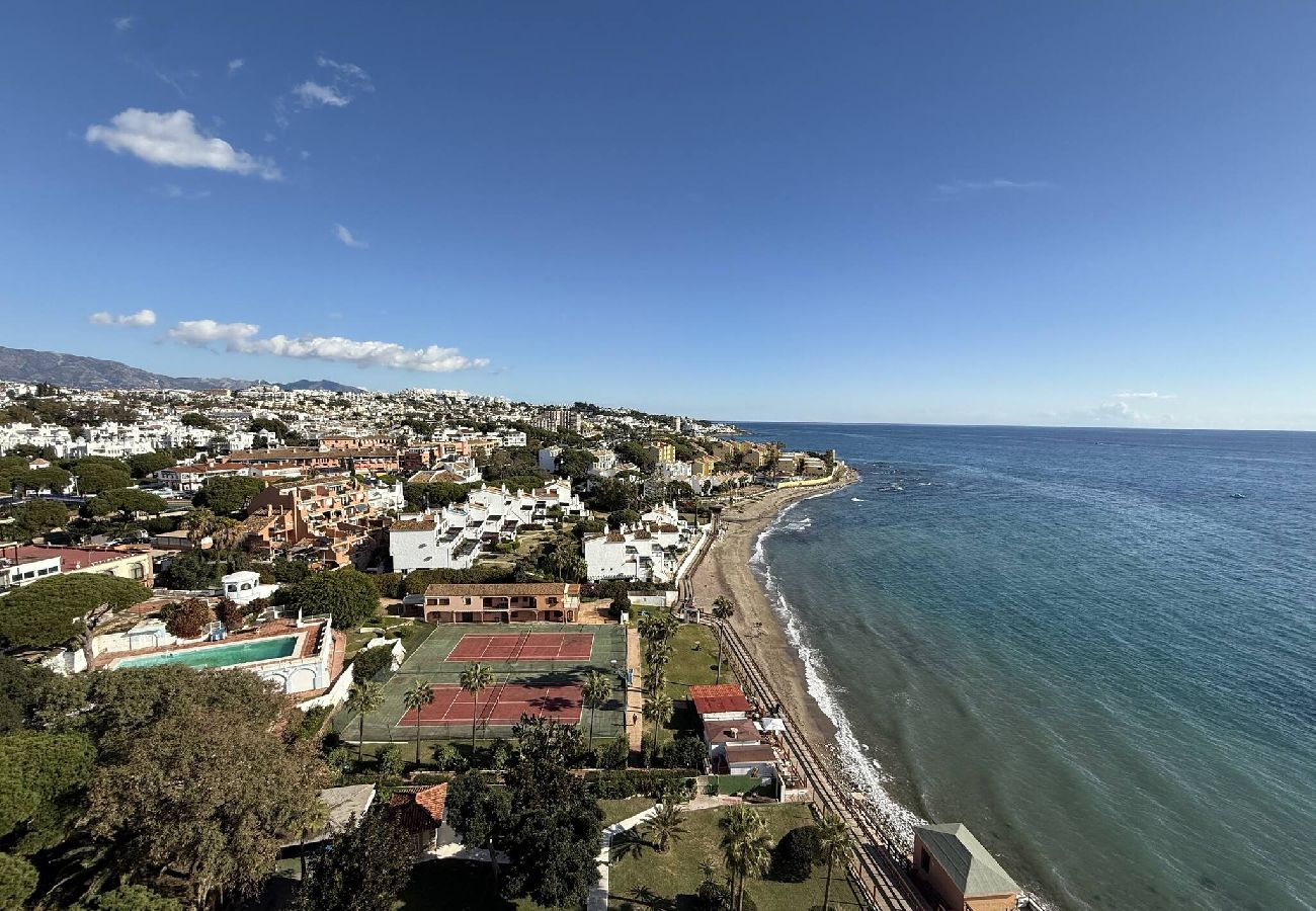 Estudio en Sitio de Calahonda - ALMIRANTE 13 5