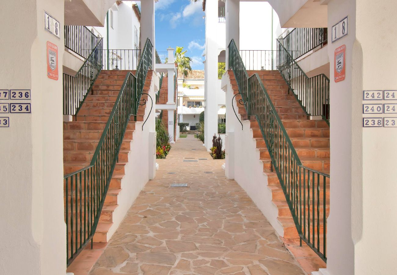 Apartamento en Estepona - EL PRESIDENTE 234