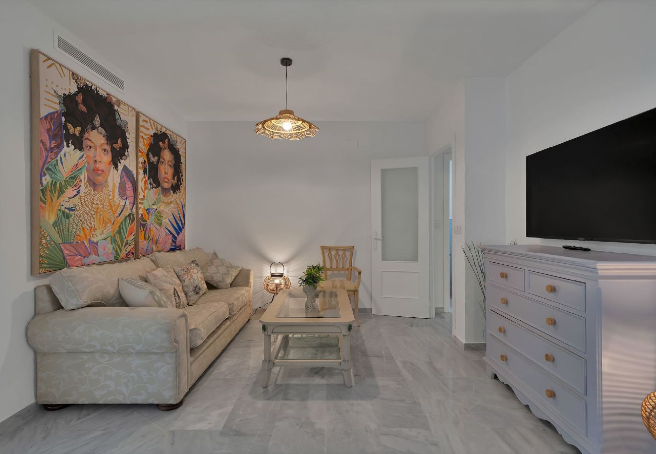 Apartamento en San Pedro de Alcántara - SAN MARINO III 1 E