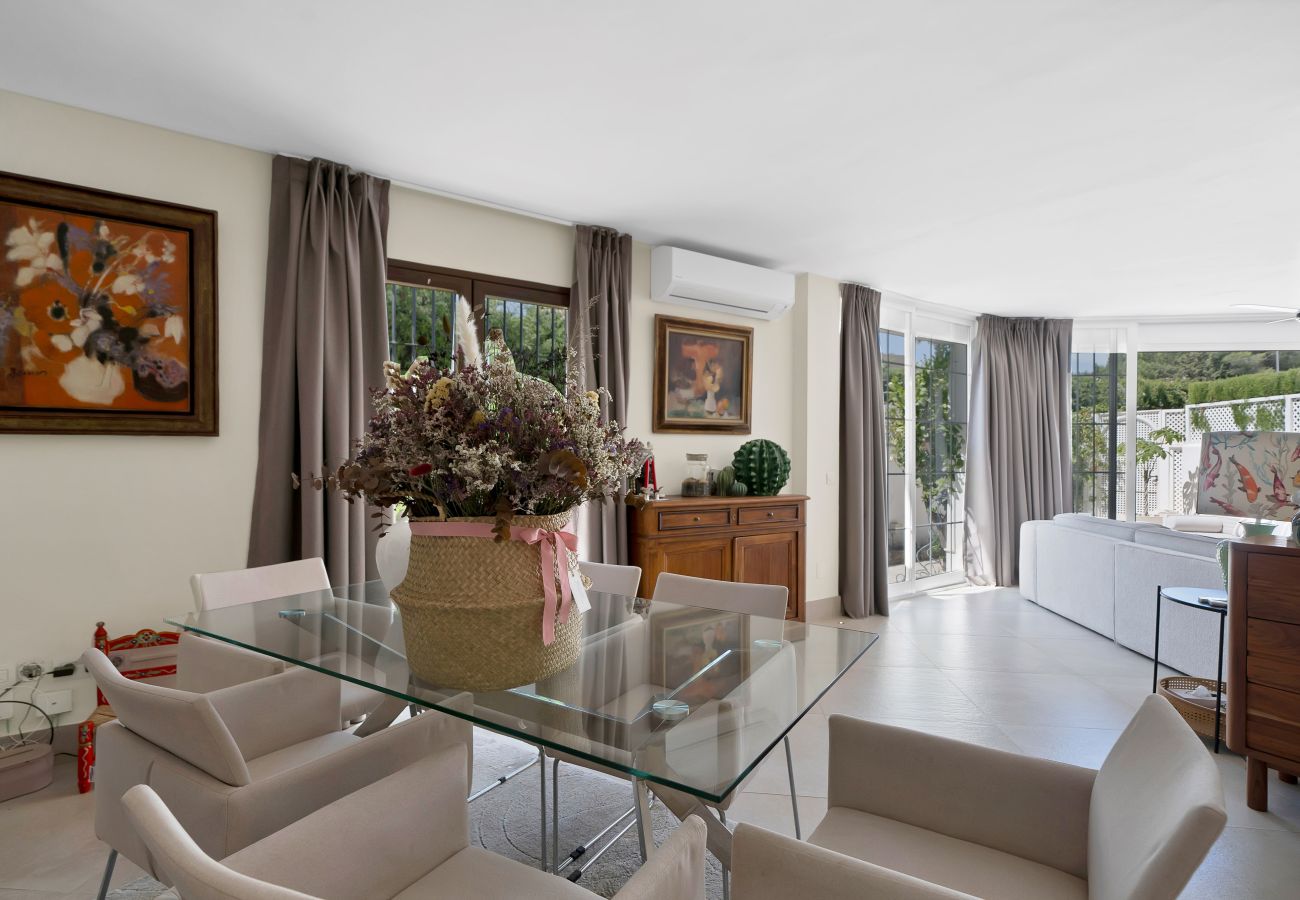 Casa adosada en Marbella - MONTEPIEDRAS 23