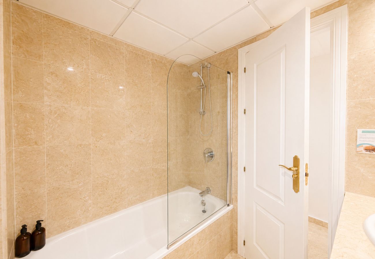 Apartamento en Marbella - RIO REAL 19 1D