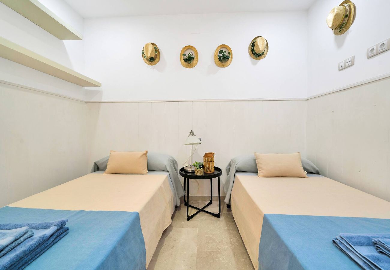 Ferienwohnung in Málaga - OCEAN GOLF 25