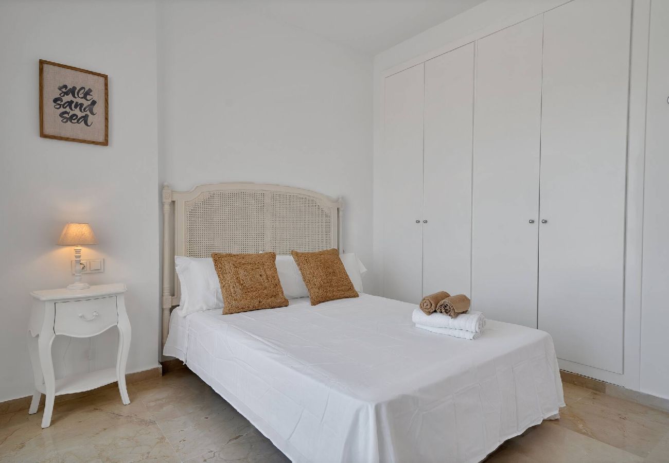 Ferienwohnung in Casares - VISTA BAHIA 2 12 2A