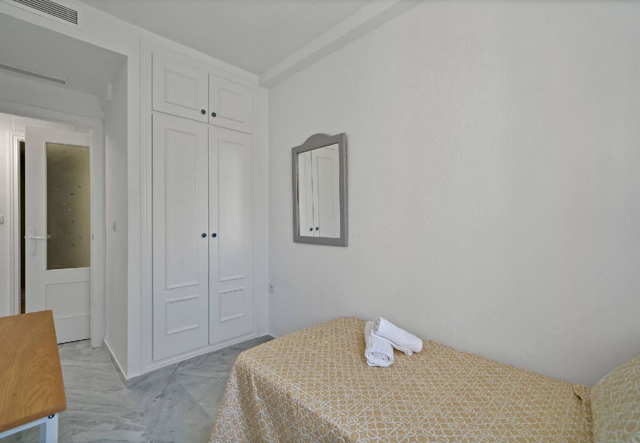 Ferienwohnung in San Pedro de Alcántara - SAN MARINO III 1 E