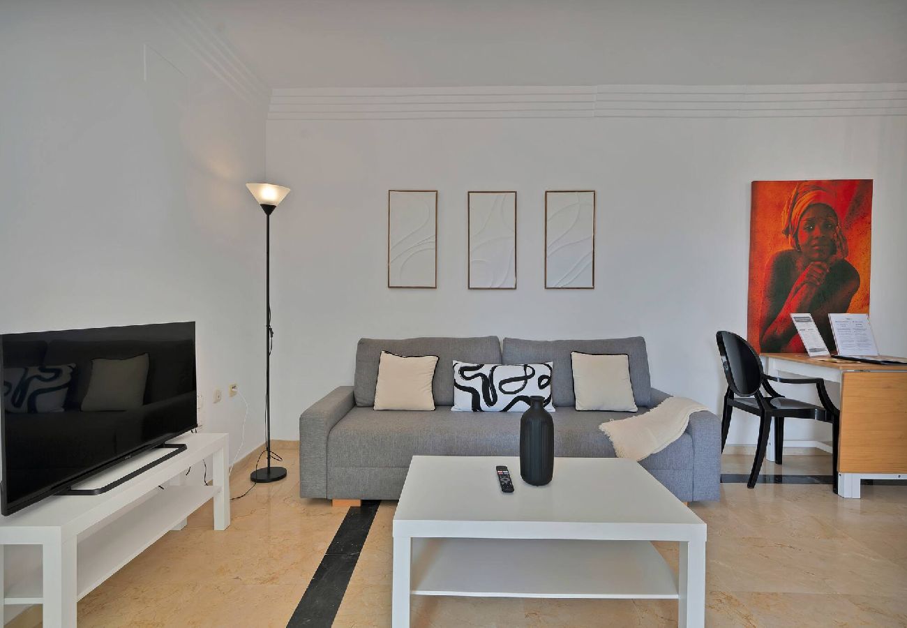 Apartment in Marbella - BANANA BEACH
