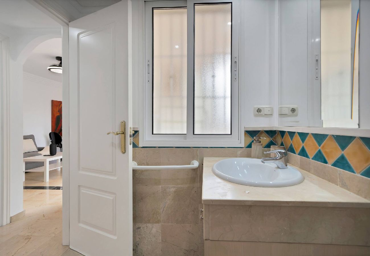 Apartment in Marbella - BANANA BEACH