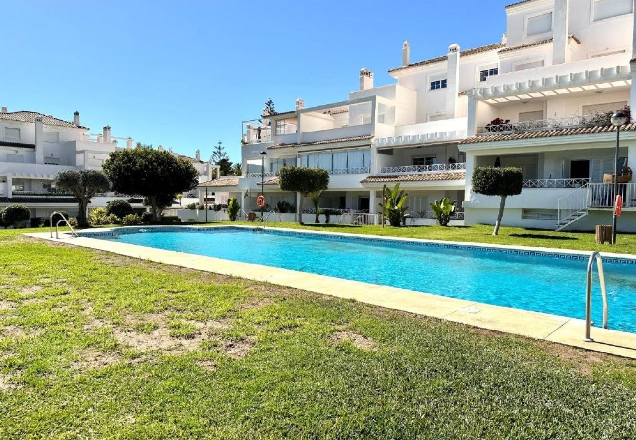 Apartment in Marbella - RIO REAL 112G