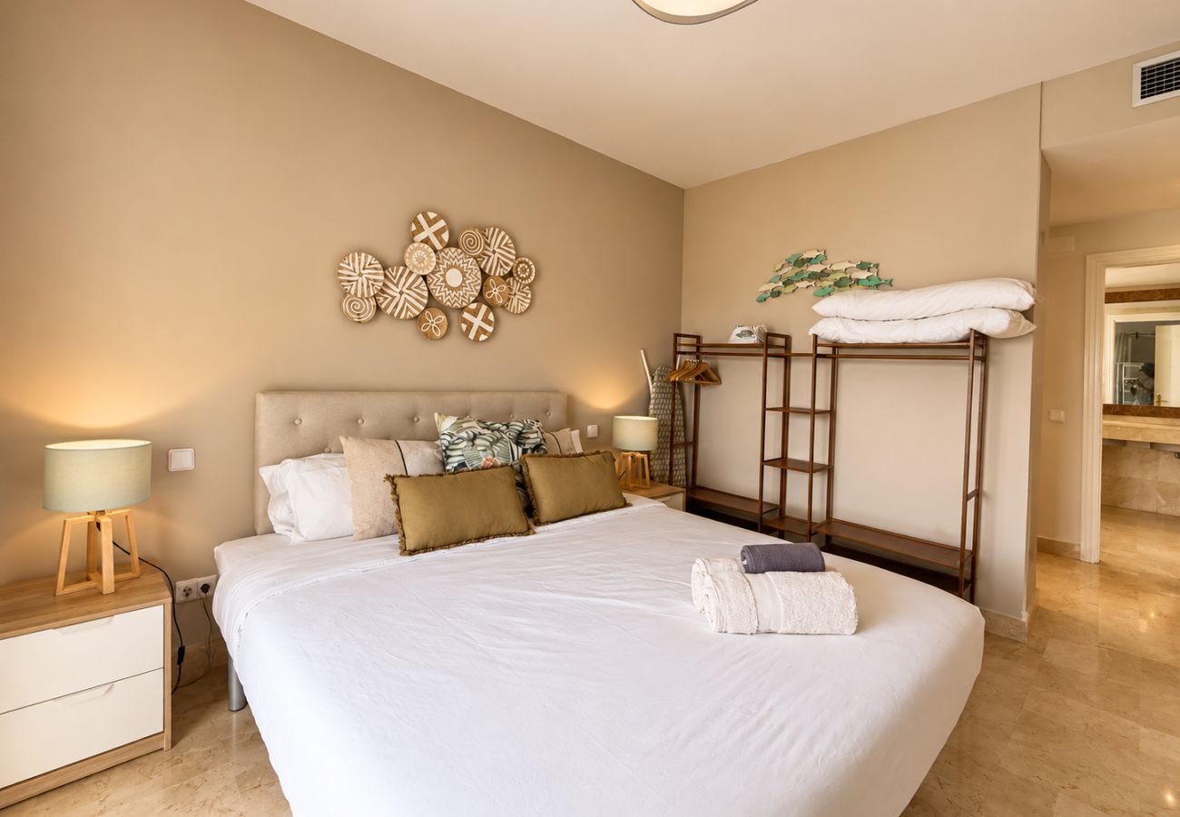 Apartment in Estepona - EL PRESIDENTE 234