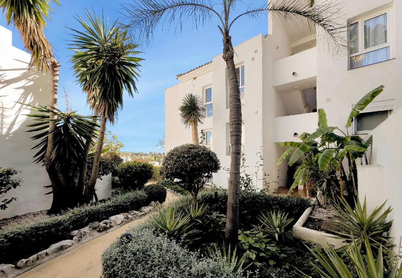 Apartment in Estepona - VISTAGOLF 25