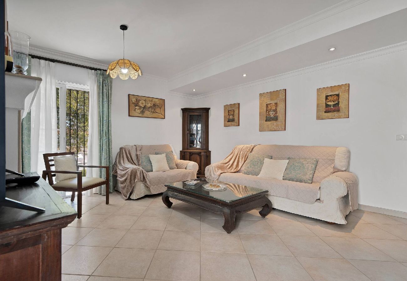 Apartment in San Pedro de Alcántara - DEL VALLE 72 1