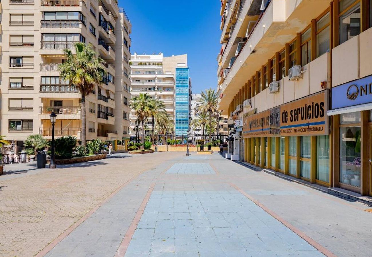 Studio in Marbella - MARINO II 111