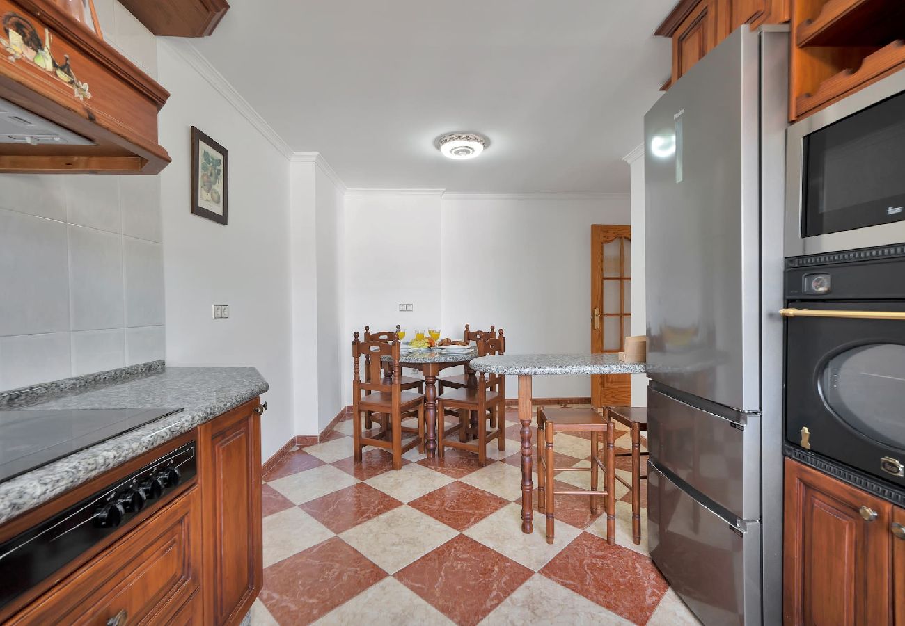 Apartment in Marbella - DEL VALLE 72 2