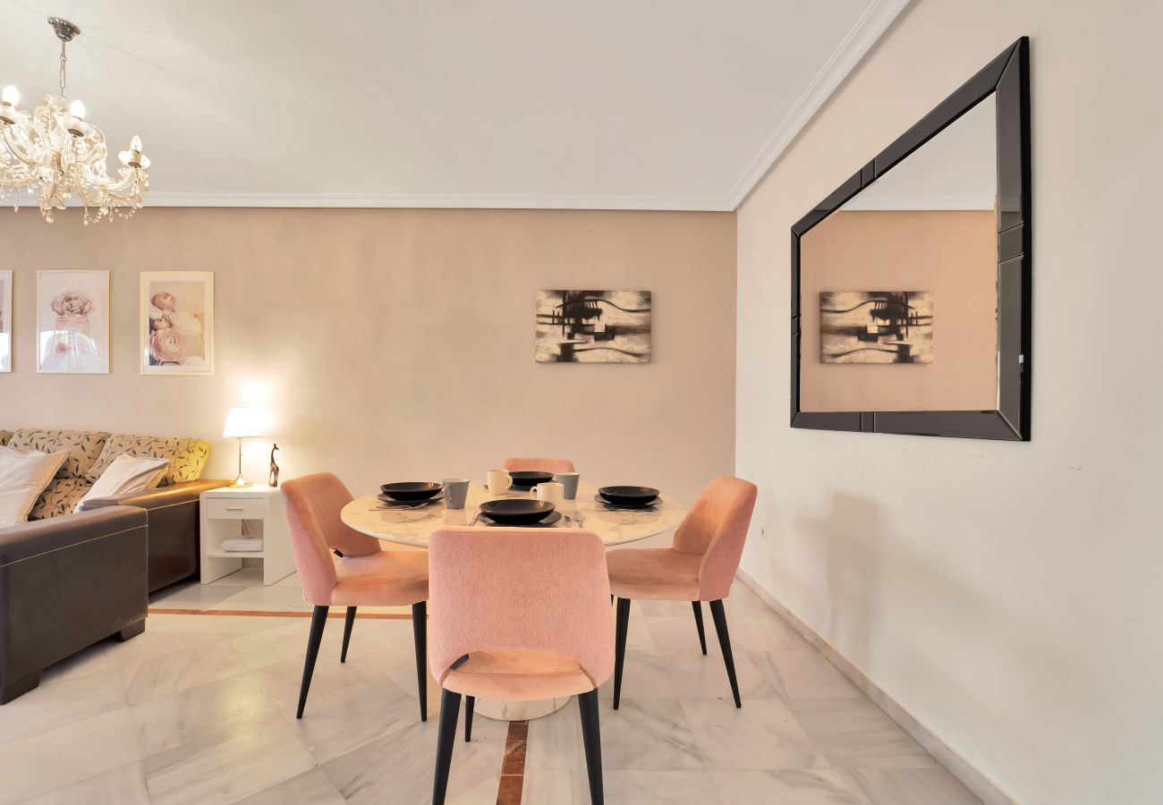Apartment in Nueva andalucia - LORCRIMAR