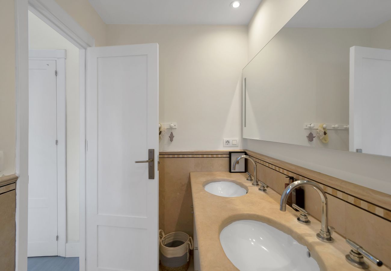 Terraced House in Marbella - MONTEPIEDRAS 23