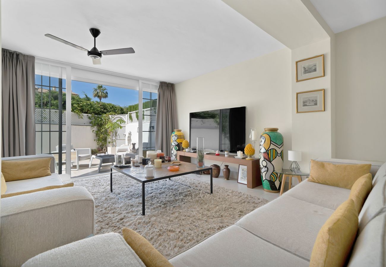 Maison mitoyenne à Marbella - MONTEPIEDRAS 23