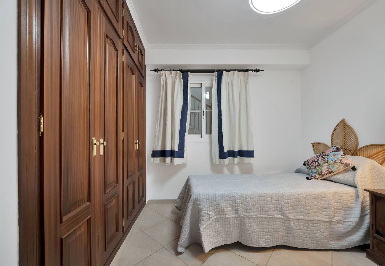 Appartamento a San Pedro de Alcántara - DEL VALLE 72 1