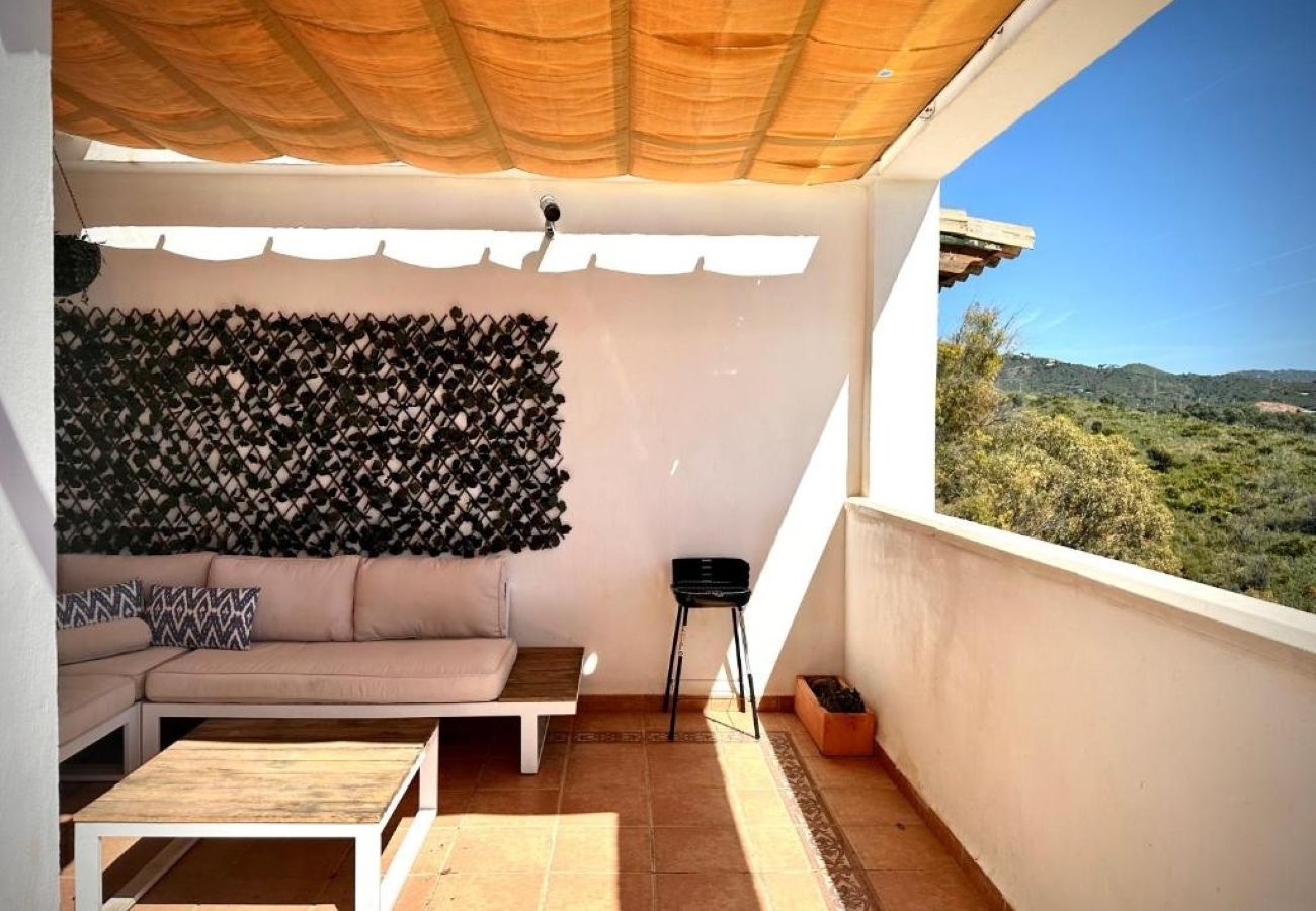 Apartamento em Marbella - RIO REAL 112G