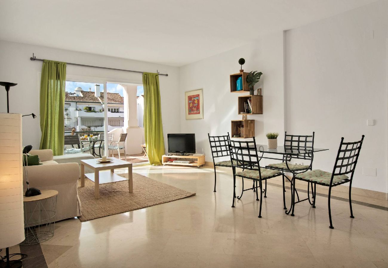 Apartamento em Estepona - EL PRESIDENTE 234