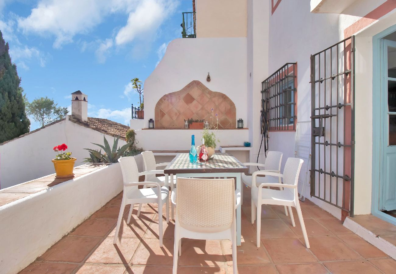 Apartamento em Benahavís - LA HEREDIA 23