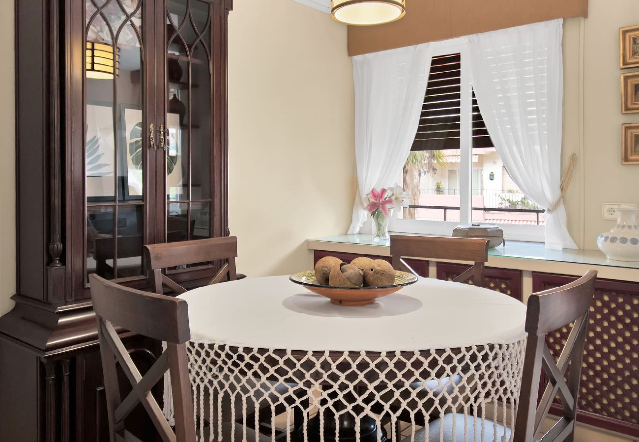 Apartamento em Marbella - RICARDO SORIANO 33 3 8