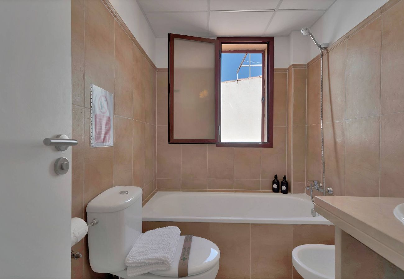 Apartamento em Casares - VISTA BAHIA 2 12 2A
